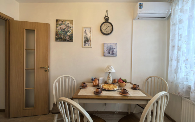 Квартира Яркая однушка