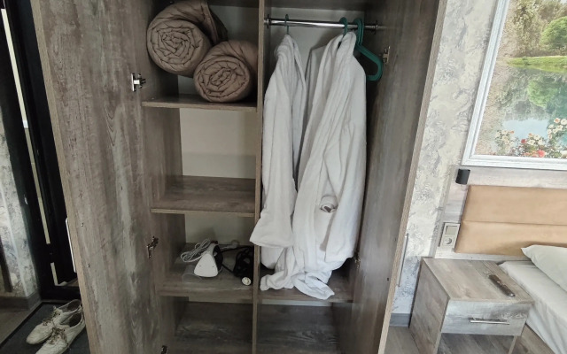 Na Krasnoy Armii 136/14 Apartments