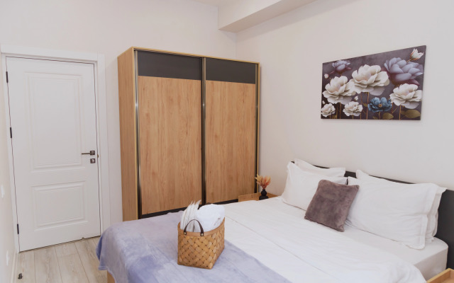 Stay Inn on Saryan Str. 26/3-6 Apartments