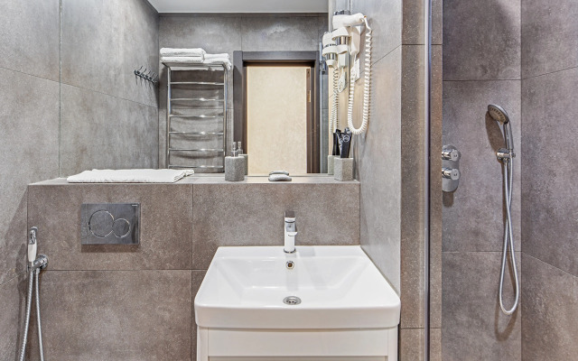 Квартира Домашний Кинотеатр с Дизайнерским Ремонтом