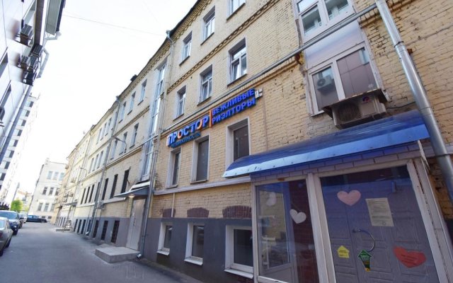 Nizhnyaya Krasnoselskaya 5s1 Apartments
