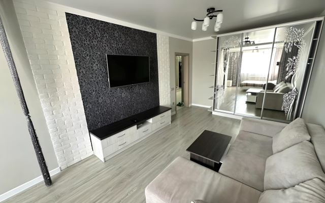 Апартаменты на Бибика 24 с видом на горы