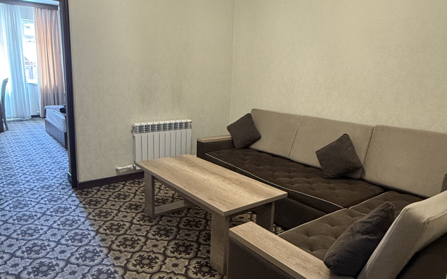 Reikartz Fergana Hotel