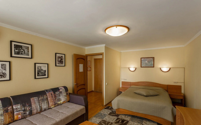 Апартаменты 1 Докучаев, д.2