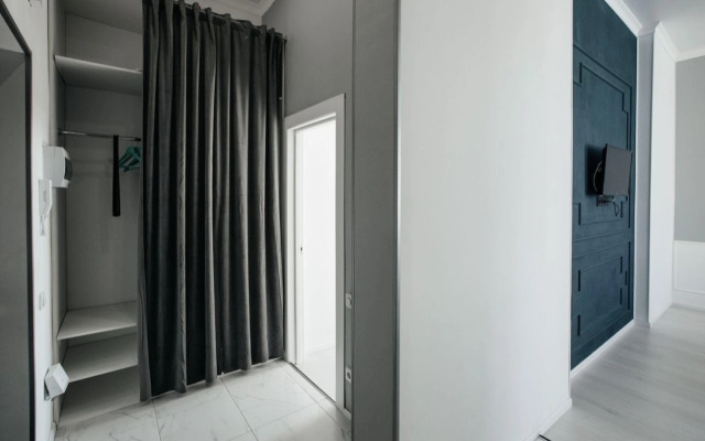 Yevro Dvuhomnatnye S Dzhakuzi Apartments