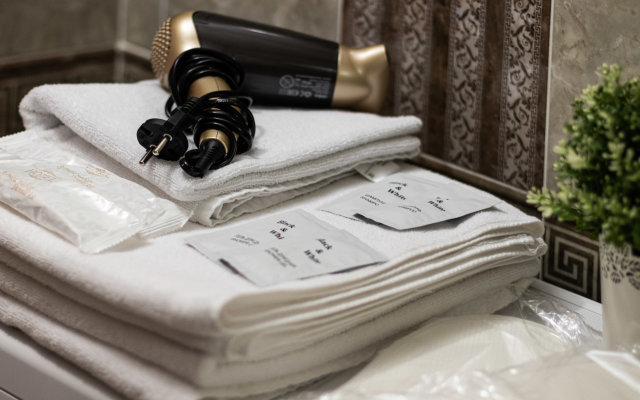 Квартира евро трешка на 8 персон у парка Галицкого Апарт-Отелика на Сарабеева