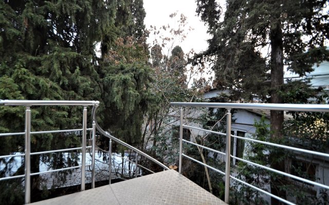 Status na Kirova 10 v Yalte Apartment