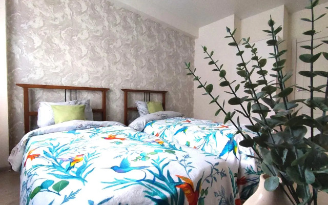 Semeynyye TatAparts Indigo Apartments