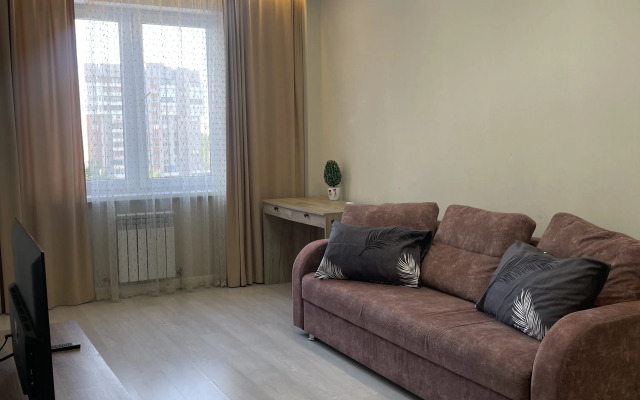 Dvukhkomnatnaya na bulvare 30-letiya Pobedy 50 Flat