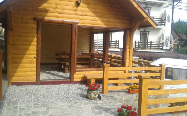 Charda Hotel