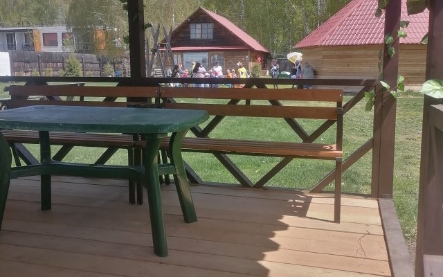 Kolobok Tourist Camp