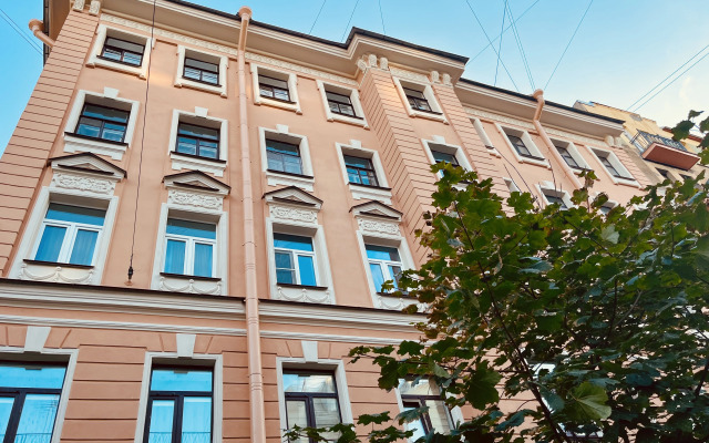 Квартира на Петроградской Стороне с Видом на Город