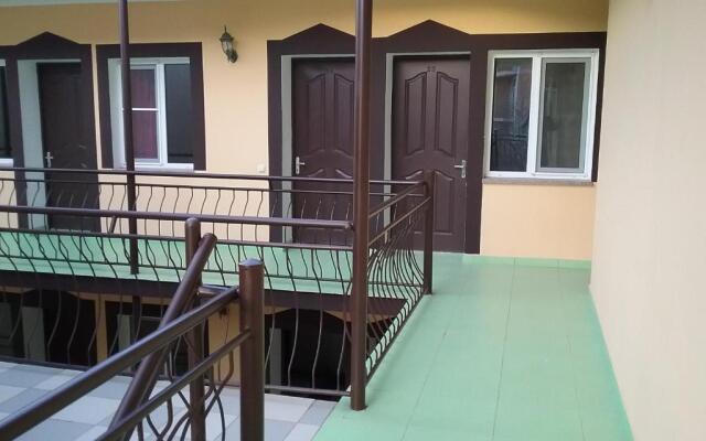 Kipr Guest House
