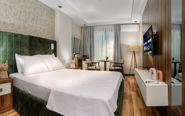 la mia suites Hotel