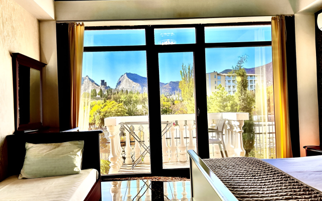 Sudak Delyuks Guest House