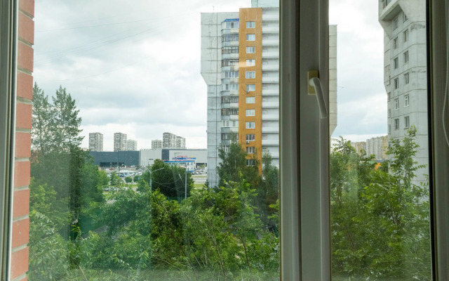 Квартира Двухкомнатная рядом с ТЦ Кристалл