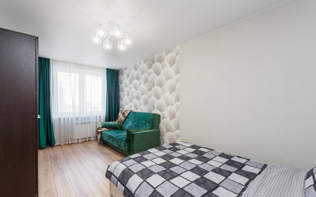 Uyutnaya v samom centre levogo berega Irtysha Flat