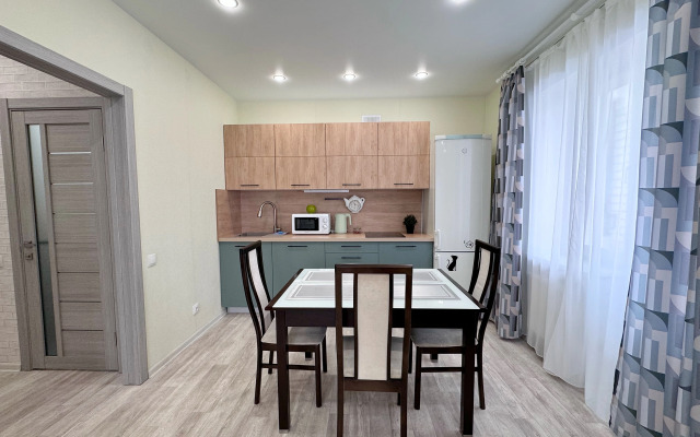 Svetlaya Dvushka Na Moskovskoy 76 Flat