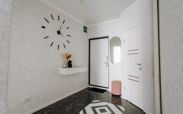 Tolstoy Shipunova 6 Flat