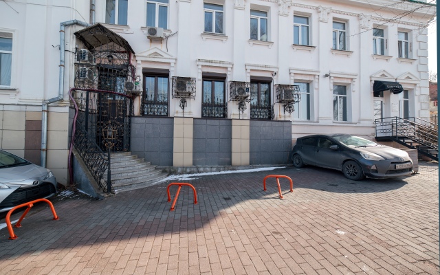 Na Naberezhnoy Apartment