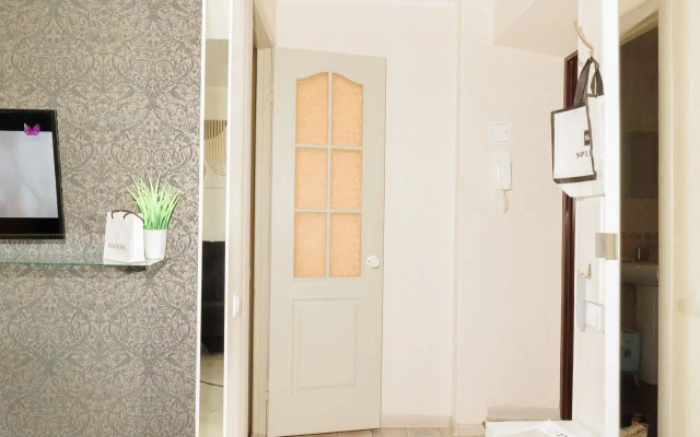 Квартира на Пр Победа Революции 128А