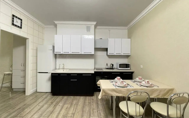 V Tsentre Goroda Flat