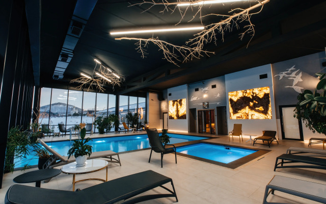 Altaj Pelas Hotel