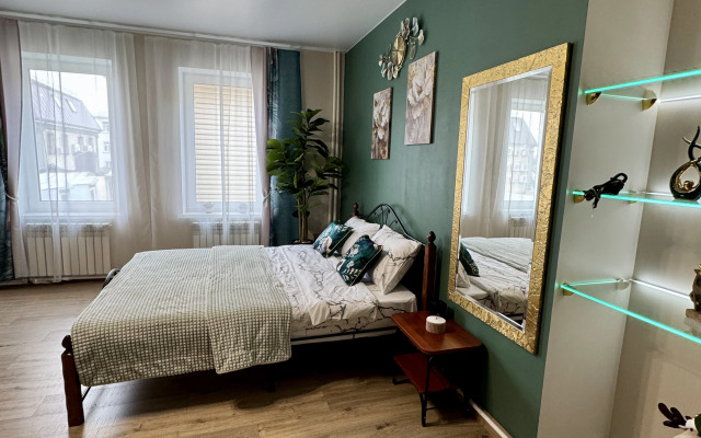 Semenovskaya Flat