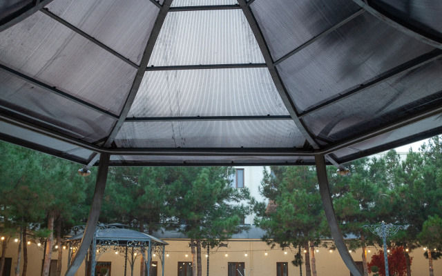 Zarafshon Garden
