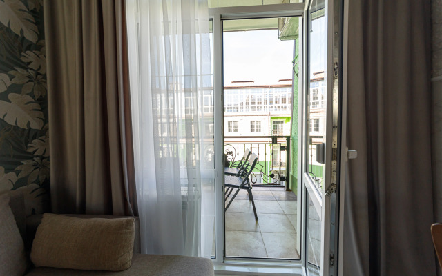 Red Apartments Art Layt Siti Lira Apartments
