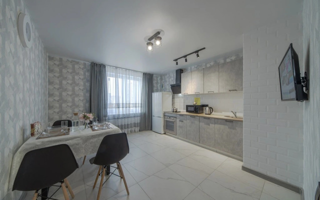 Квартира от Компании Хоум Отель на Тухачевского 84