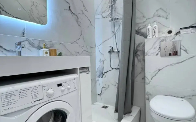 Uyutnaya Studiya Soft Whisper Na Otkrytom Shosse Apartments
