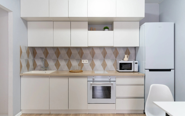 Апартаменты евротрёхкомнатные на Полимерном 13