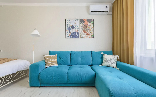 Апартаменты однокомнатные на ул.Бурнаковской 81, м.Сова-Дом