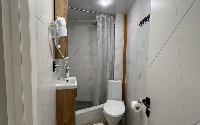 Dvukhurovnevye U Morya Apartments