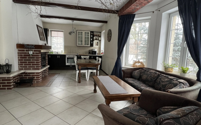 Апартаменты двухэтажные в доме для отпуска