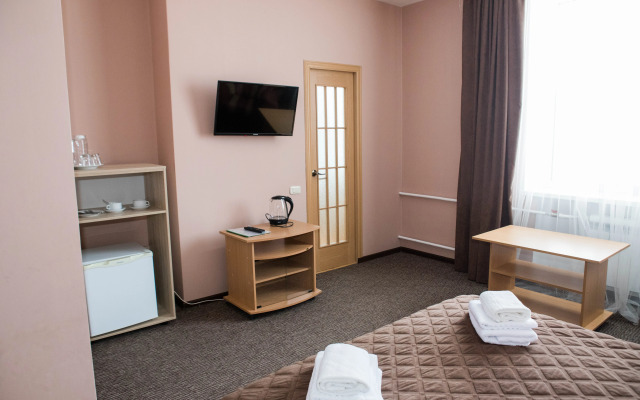 Отель Гранат