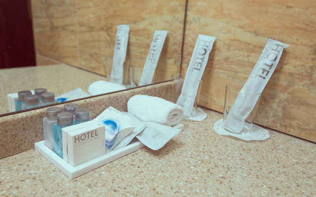 Отель Бардин