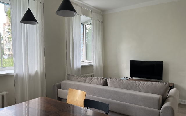 Semeynaya Ryadom S Ruskeala Flat