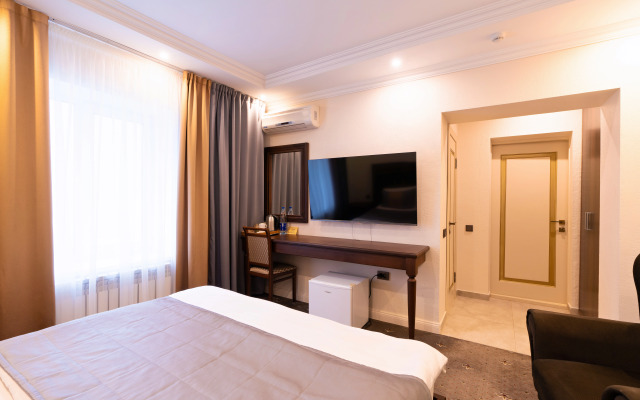 Faraon Hotel