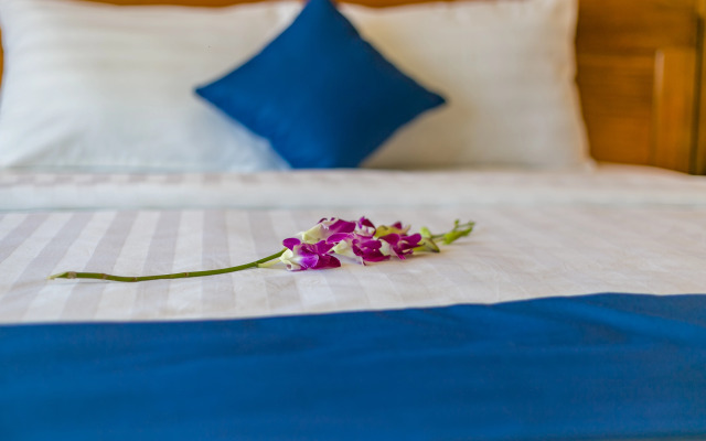 Navy Cam Ranh Hotel