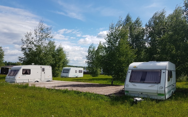 V Neftino Camping