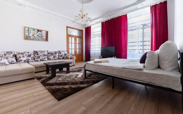 Atmosfernye I Unikalnye Apartamenty Na Sovetskoy