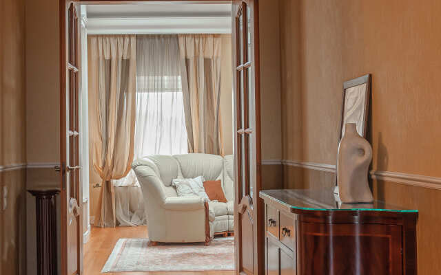 Апартаменты MyhomeYourhome на 11-ой линии Васильевского острова 4