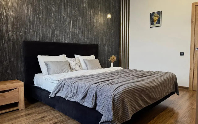Apartamenty Avrora na Mikhalitsyna 1. 10 etazh