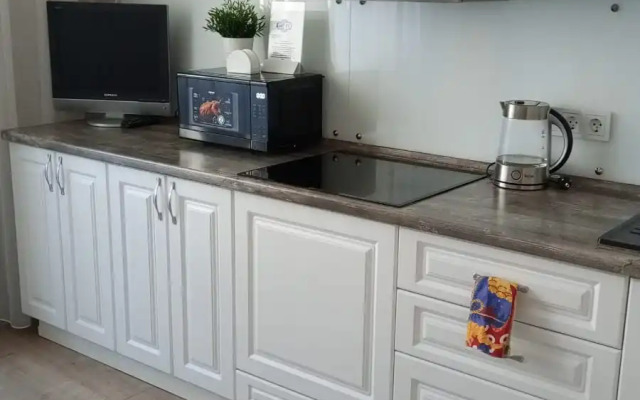 Квартира-студия у ЖК Кристалл