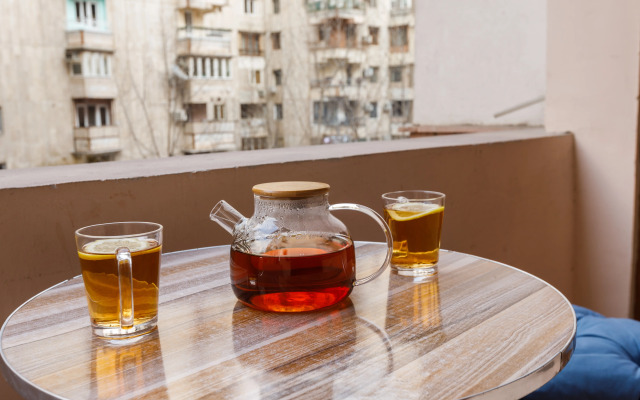 On Yekmalyan Str. 1-33/1 Apartments