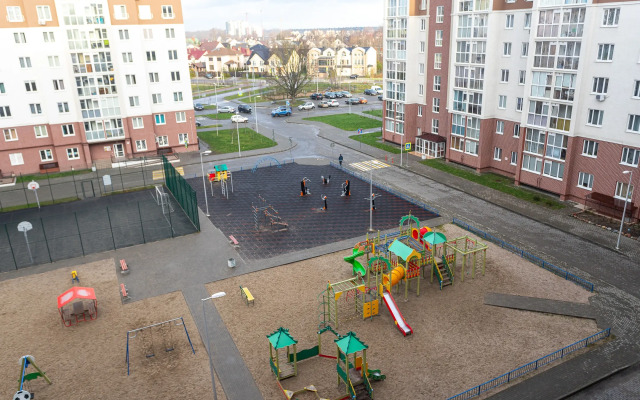 Apartwhite Flat