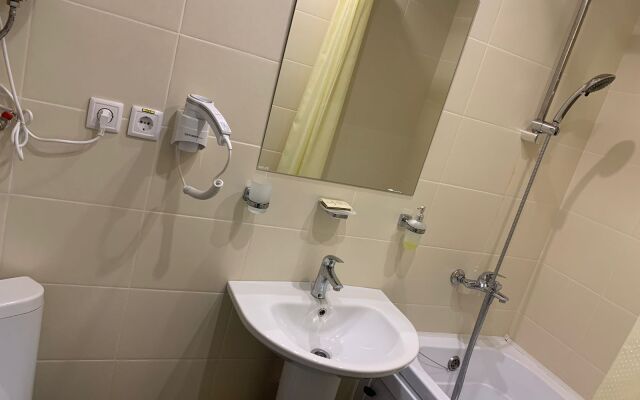 Polet Hotel