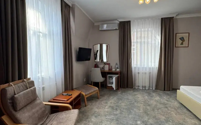 Гостиница Бельмонт